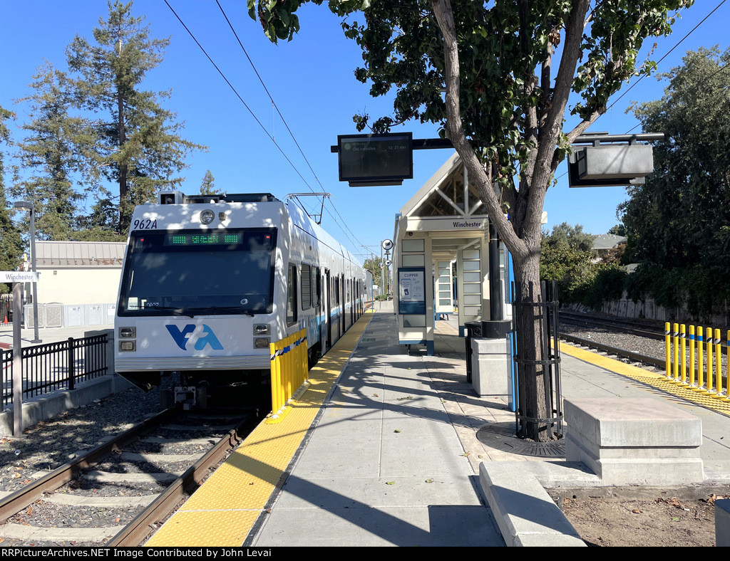 VTA trains at Winchester Station